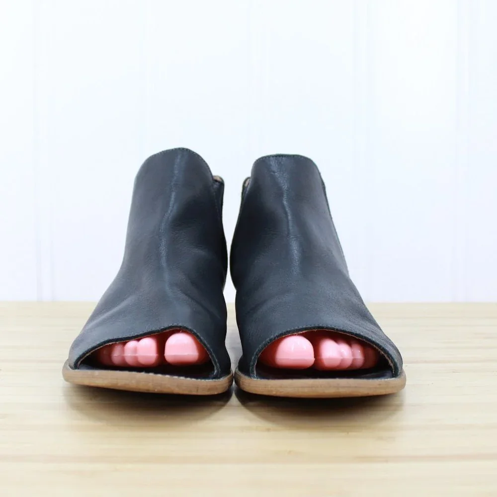 Musse & Cloud Ciara Black Leather Ankle Open Toe Booties Size 10 / 40 - Picture 4 of 9